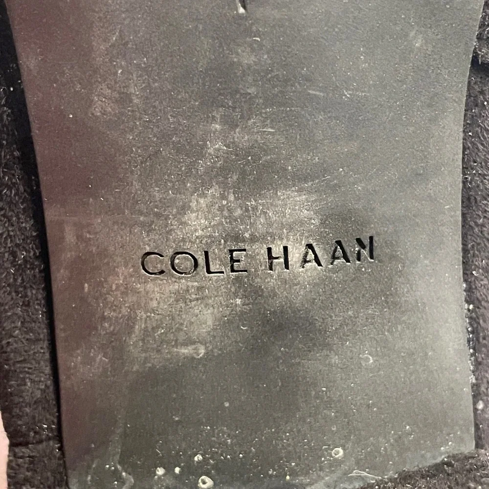 Cole Haan Black Suede Block Heel Ankle Boots Scalloped Lace Detail Size 9B‎